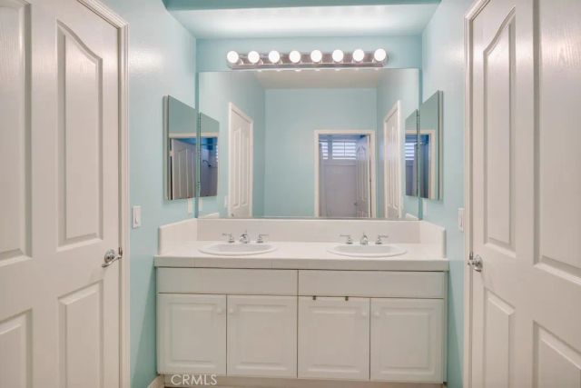 20417 Via Cellini, Porter Ranch, CA 91326