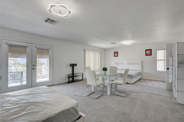 971 Temple View Drive, Las Vegas, NV 89110