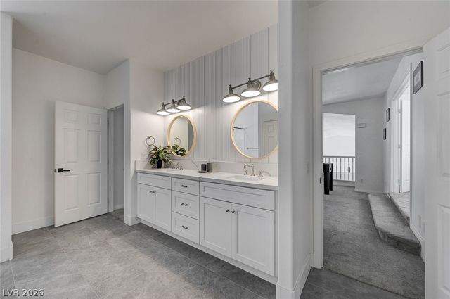 971 Temple View Drive, Las Vegas, NV 89110