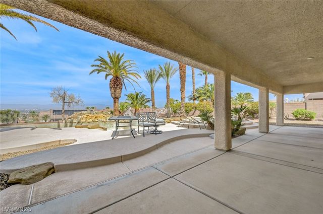 971 Temple View Drive, Las Vegas, NV 89110