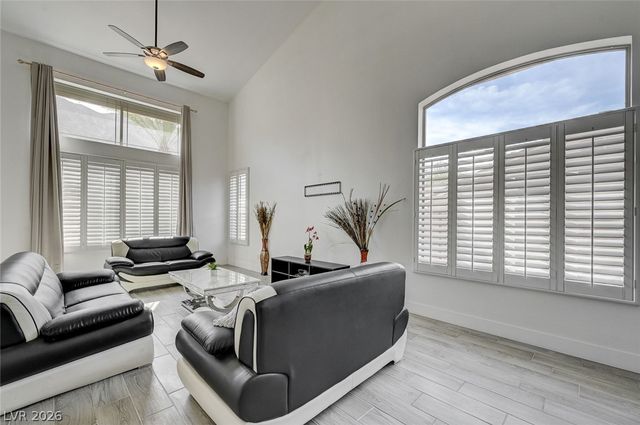 971 Temple View Drive, Las Vegas, NV 89110