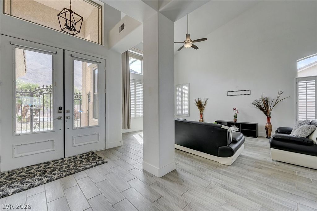 971 Temple View Drive, Las Vegas, NV 89110 — photo 4