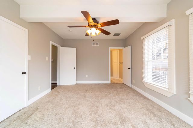 2226 W Rosedale Street S 100, Fort Worth, TX 76110