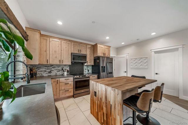 25553 Mountain Moss Court, Evergreen, CO 80439