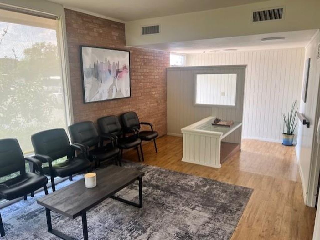 2911 Medical Arts ST 6, Austin, TX 78705