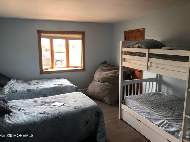 12 York Avenue, Spring Lake, NJ 07762