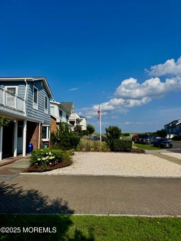 12 York Avenue, Spring Lake, NJ 07762