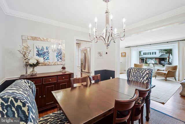 910 ALLISON ST, Alexandria, VA 22302