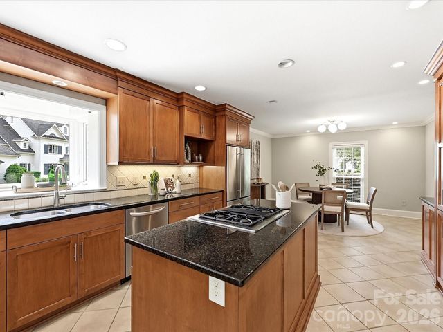 3921 River Ridge Road, Charlotte, NC 28226