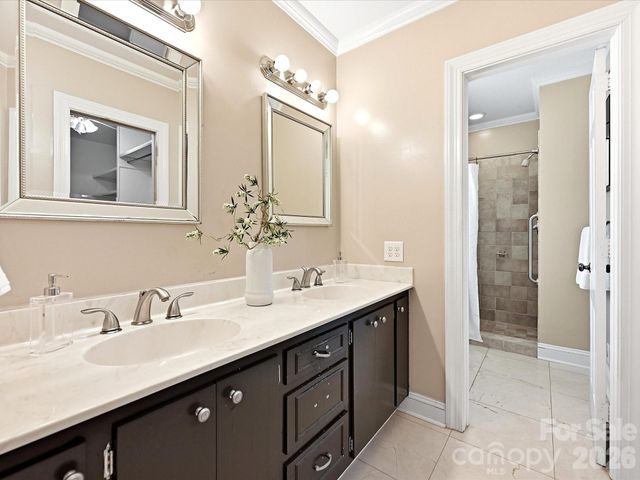 3921 River Ridge Road, Charlotte, NC 28226