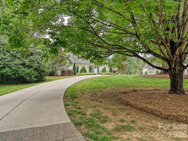 3921 River Ridge Road, Charlotte, NC 28226
