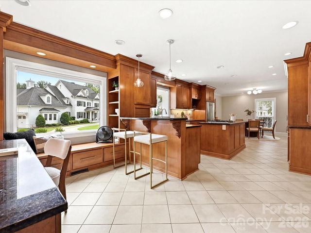 3921 River Ridge Road, Charlotte, NC 28226