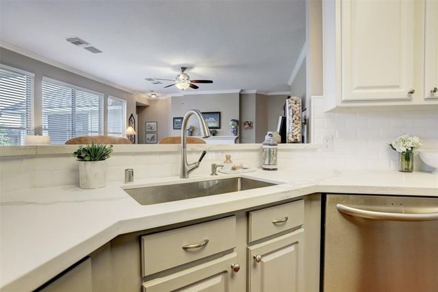 4310 Innsbrook, Sugar Land, TX 77479