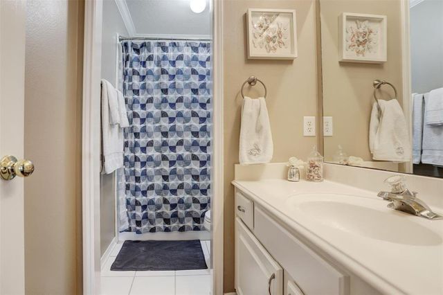 4310 Innsbrook, Sugar Land, TX 77479