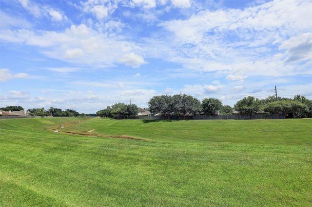 4310 Innsbrook, Sugar Land, TX 77479