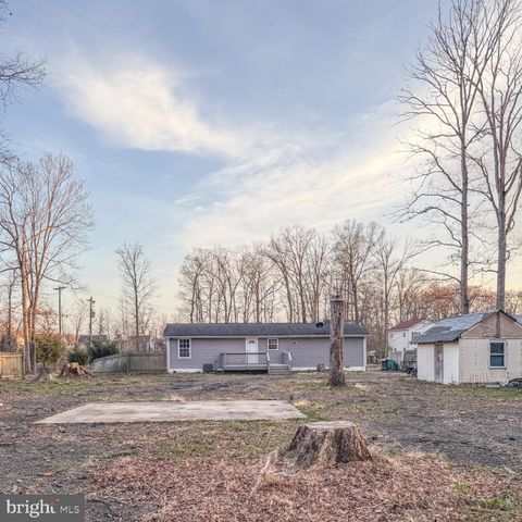 205 BIDDLE RD, Accokeek, MD 20607