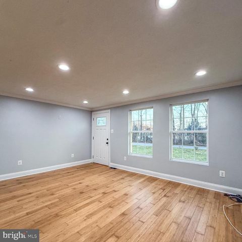 205 BIDDLE RD, Accokeek, MD 20607