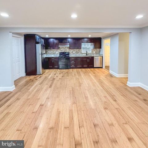 205 BIDDLE RD, Accokeek, MD 20607