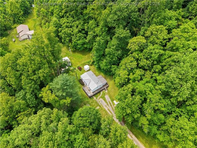 59 Meadow Mist Lane, Sissonville, WV 25312