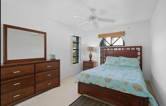 13526 Fountain View Boulevard, Wellington, FL 33414