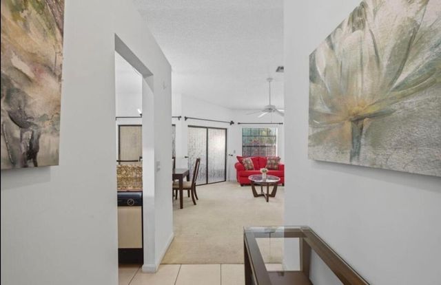 13526 Fountain View Boulevard, Wellington, FL 33414