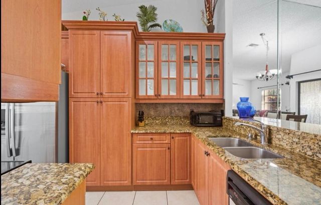 13526 Fountain View Boulevard, Wellington, FL 33414