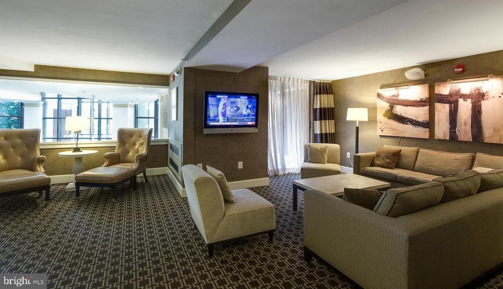 Image 49 of property listing at 10101 GROSVENOR PL #1106, Rockville, MD 20852