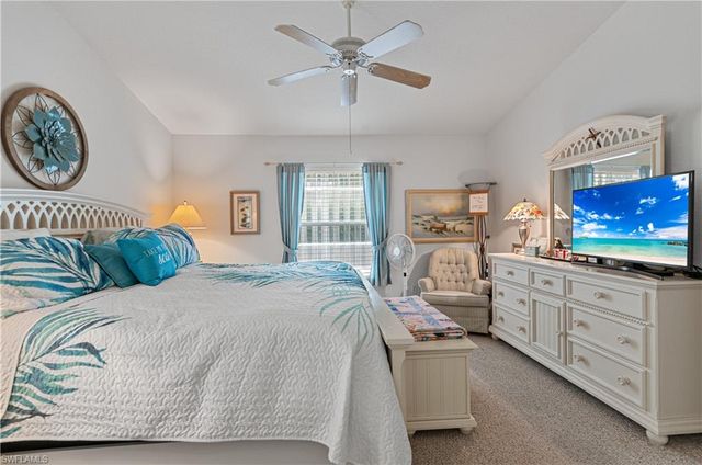 5510 Greenwood CIR 3, Naples, FL 34112