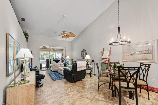 5510 Greenwood CIR 3, Naples, FL 34112