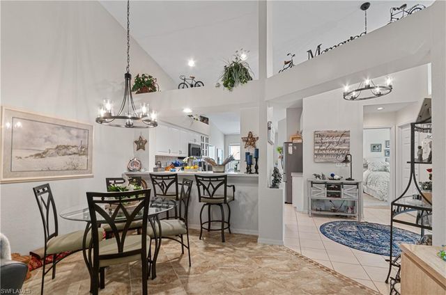 5510 Greenwood CIR 3, Naples, FL 34112