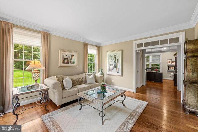 11885 SHAKER MEADOWS CT, Herndon, VA 20170