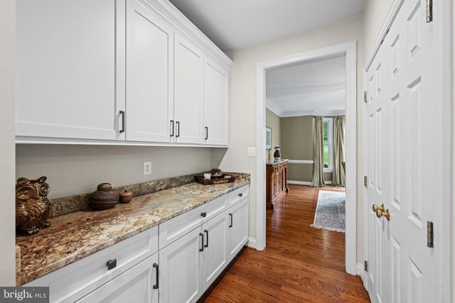 11885 SHAKER MEADOWS CT, Herndon, VA 20170