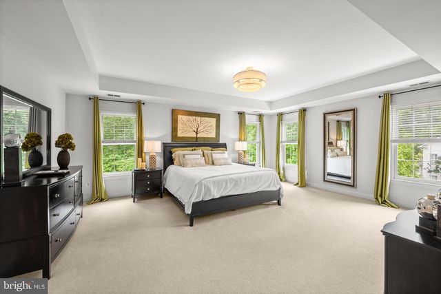 11885 SHAKER MEADOWS CT, Herndon, VA 20170