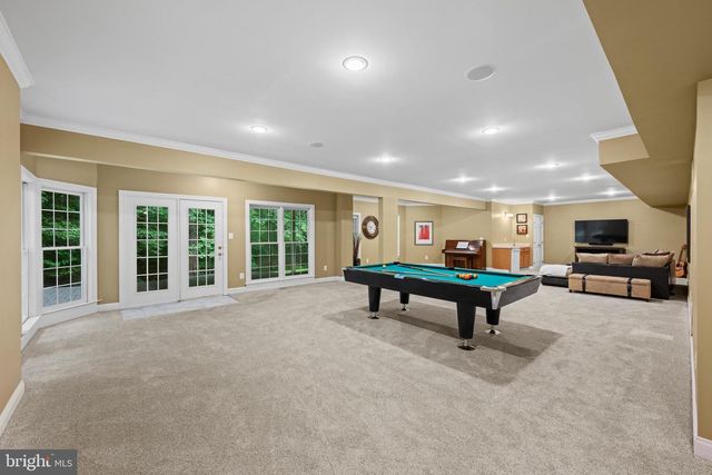 11885 SHAKER MEADOWS CT, Herndon, VA 20170