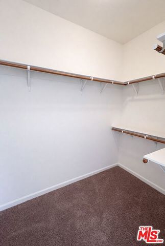 13951 Sherman Way 308, Van Nuys (los Angeles), CA 91405