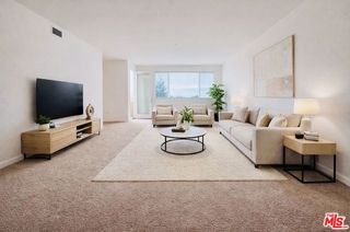 13951 Sherman Way 308, Van Nuys (los Angeles), CA 91405