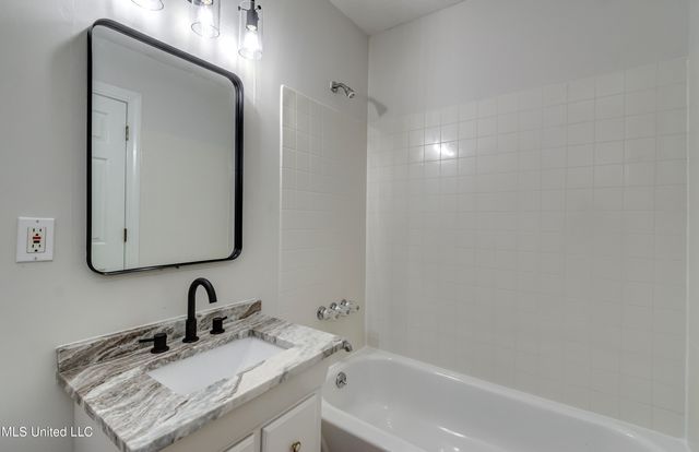 105 Lilac Court, Madison, MS 39110