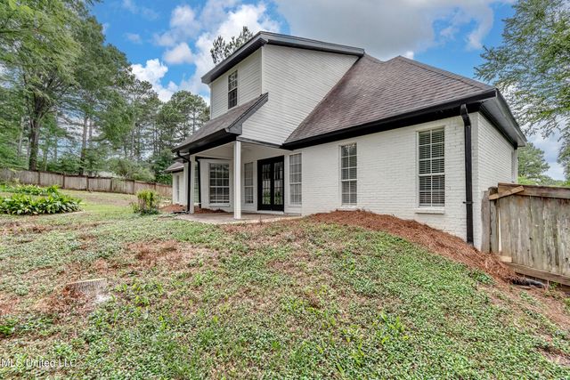 105 Lilac Court, Madison, MS 39110