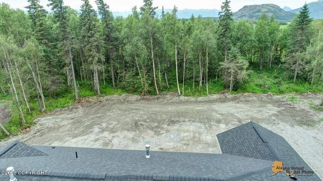 15173 E Alpine Circle, Palmer, AK 99645