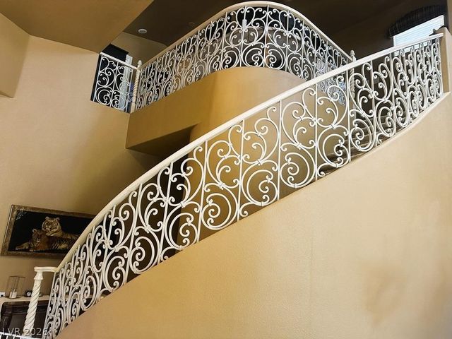 27 Via Paradiso Street, Henderson, NV 89011