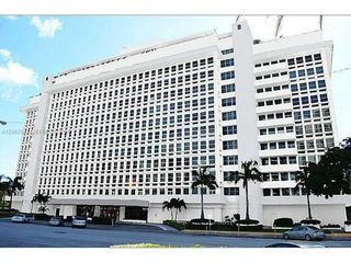 700 Biltmore Way 215, Coral Gables, FL 33134