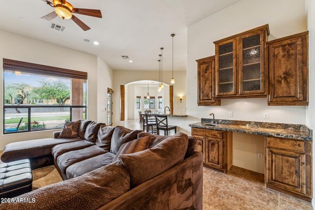 10426 Greenway Street, Mesa, AZ 85207