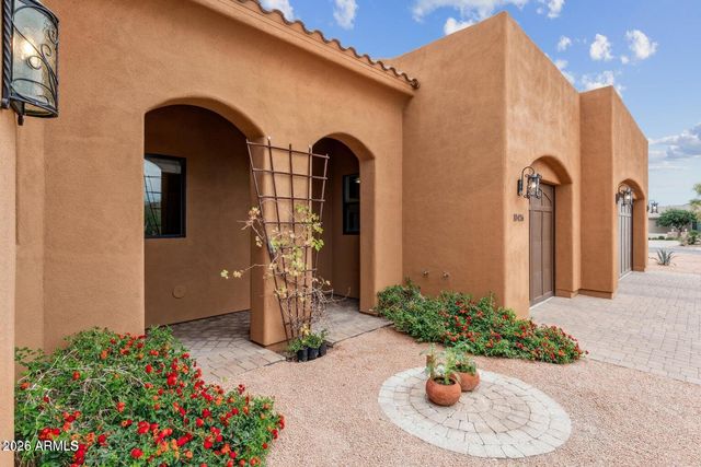 10426 Greenway Street, Mesa, AZ 85207