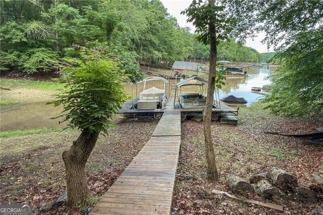 195 Fredericks Cove, Dawsonville, GA 30534