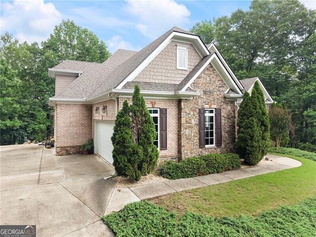 195 Fredericks Cove, Dawsonville, GA 30534