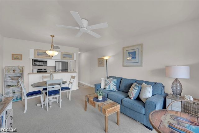 200 Lenell RD 218, Fort Myers Beach, FL 33931