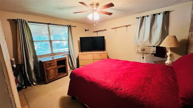 613 Hilltop Drive, Tool, TX 75143