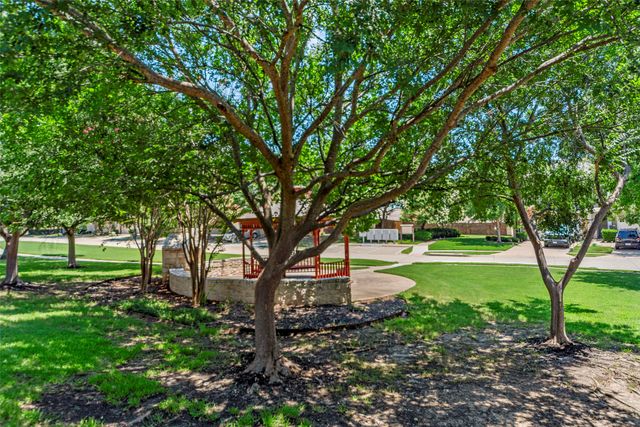 7916 Hannah Street, Plano, TX 75025