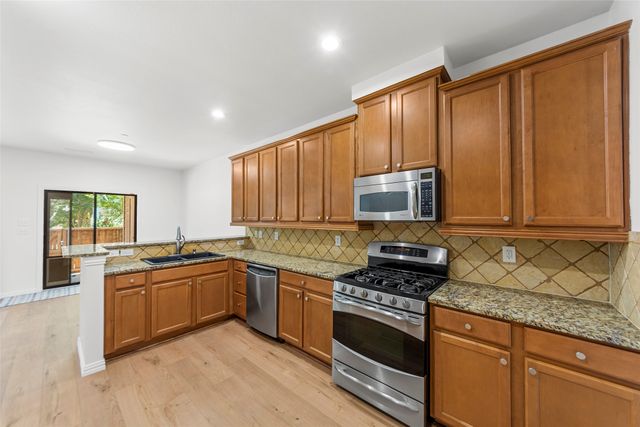 7916 Hannah Street, Plano, TX 75025