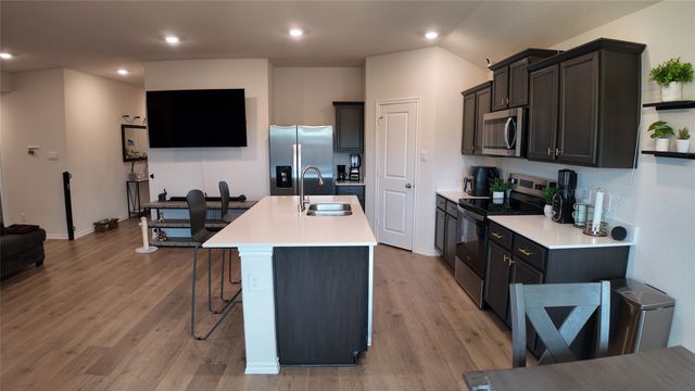 1215 Rustic View Drive, Denton, TX 76207